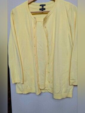 Light Yellow Women Talbots  Button-Front Sweater Cardigan And Sleeves Top